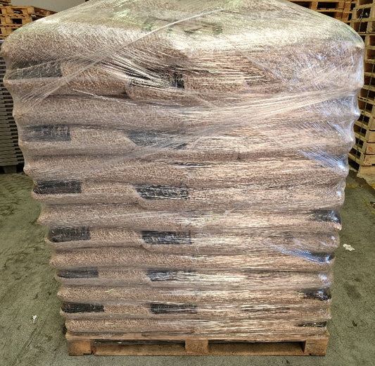 Pellets 70 zakken pine van 15kg per zak 6mm pallet 1050kg ENplus A1 certificeerd