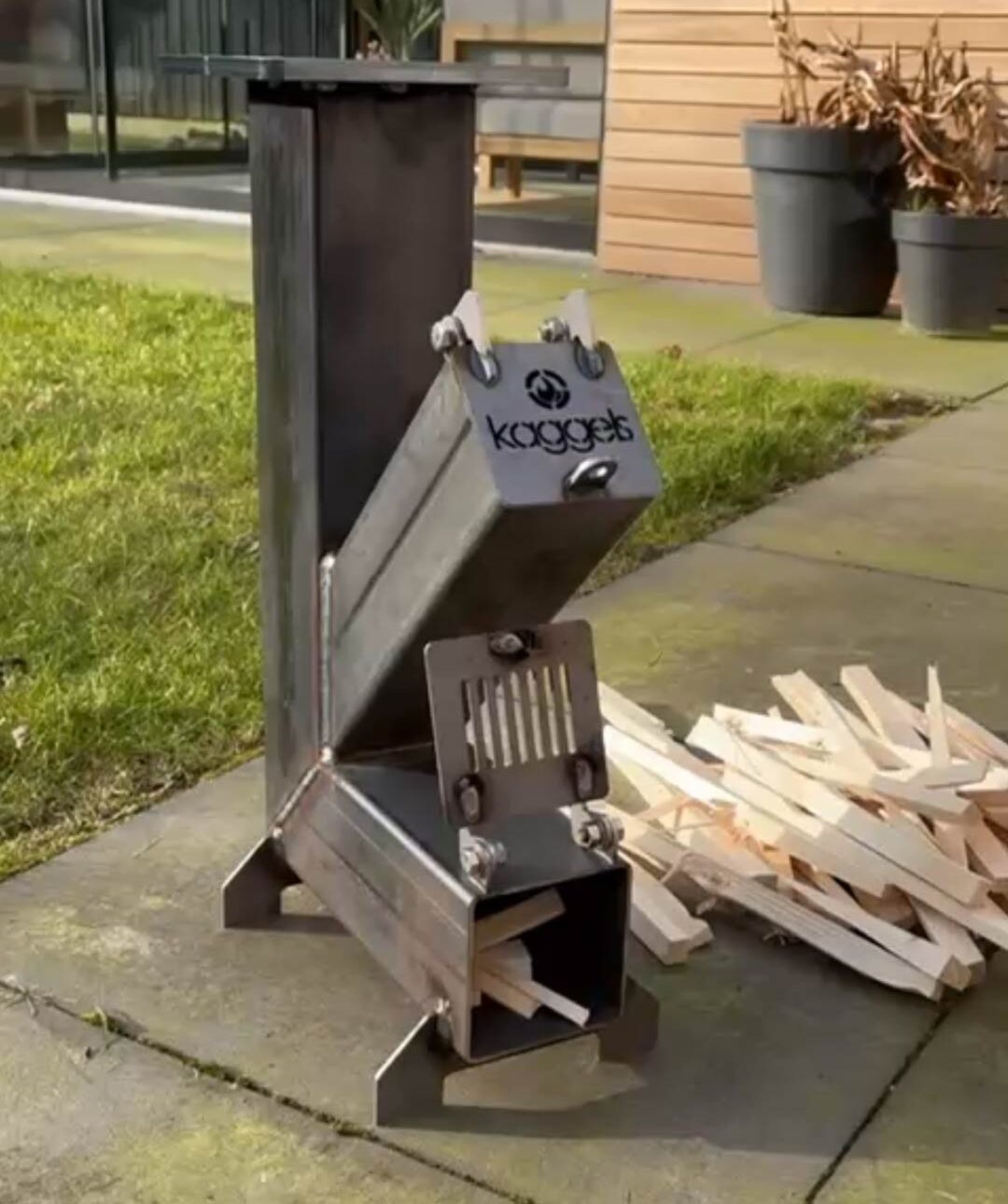 Vesta Outdoor Cooking Stove